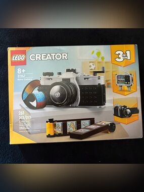 Lego Creator 3 in 1 Retro Camera 31147